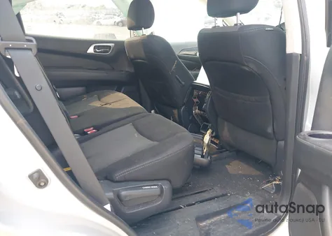 2020 Nissan Pathfinder Sv 2Wd z USA, uszkodzony, nr VIN 5N1DR2BN1LC603579